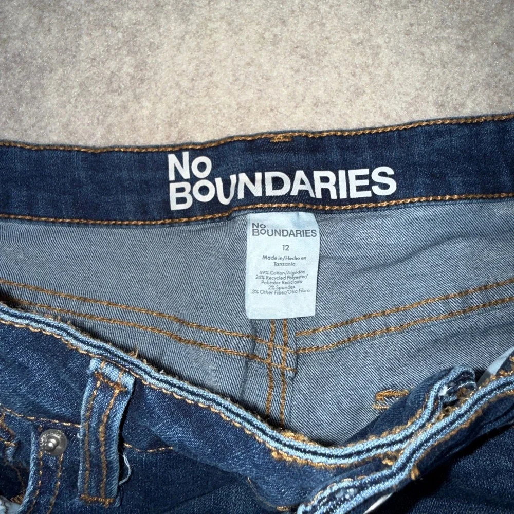 No Boundaries Womens High Rise Skinny Jeans Dark Wash Blue Size 12 Stretch Denim